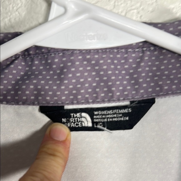 The North Face STEVIE Shirt Medium Button Down Purple Long Sleeve L - Picture 2 of 6